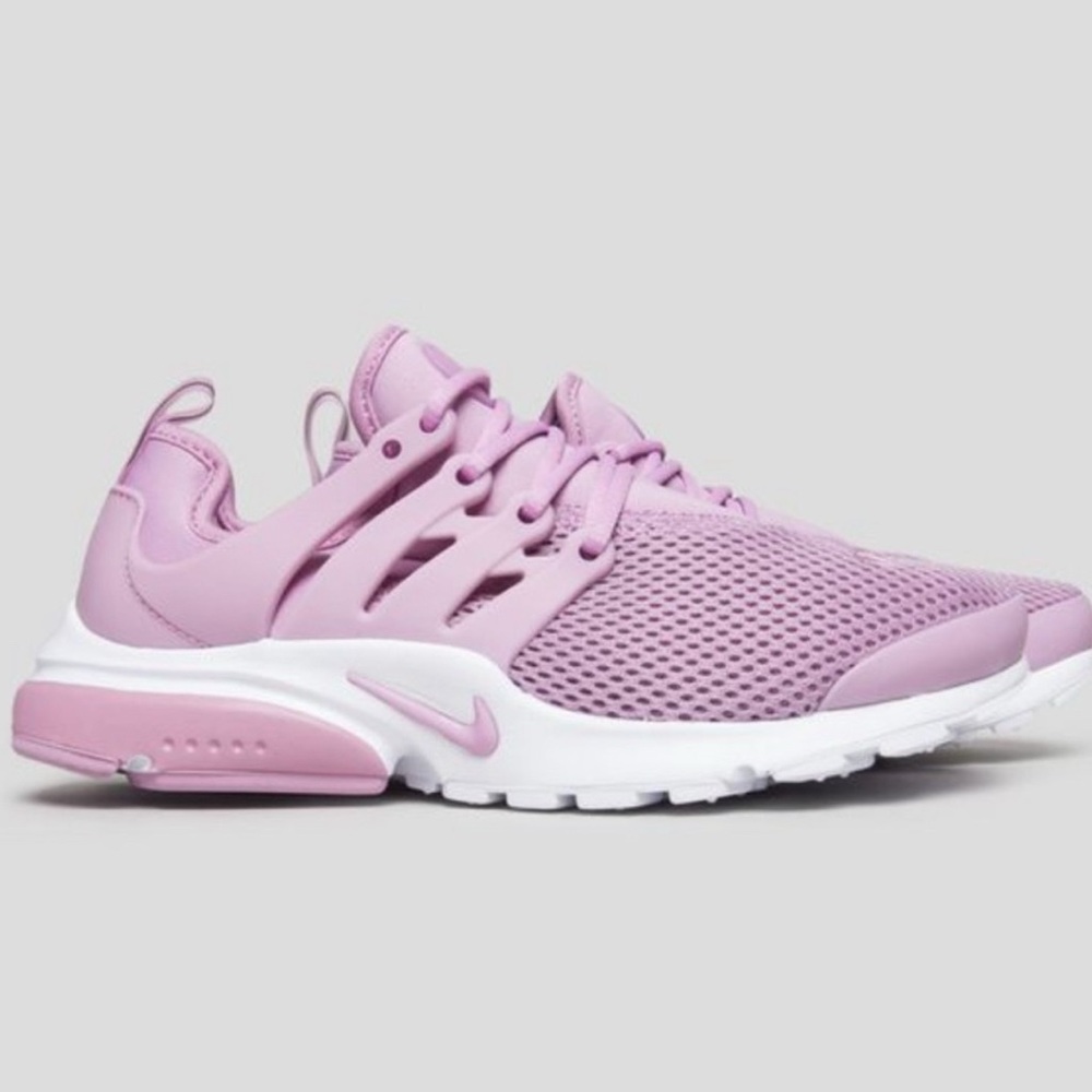 Nike Women’s Air Presto NWT